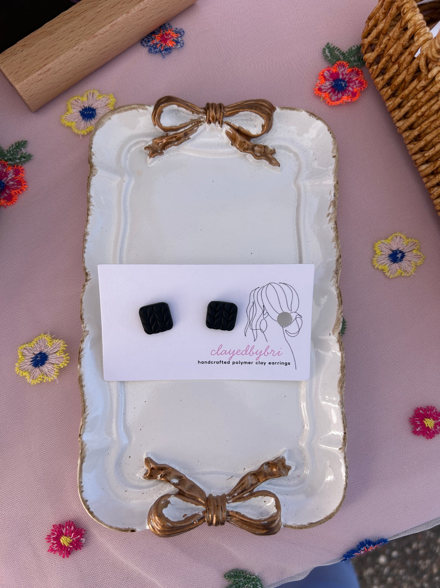 Black Knit Sweater Print Square Studs