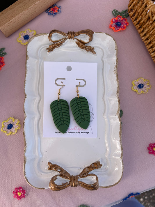 Green Leaf Dangle