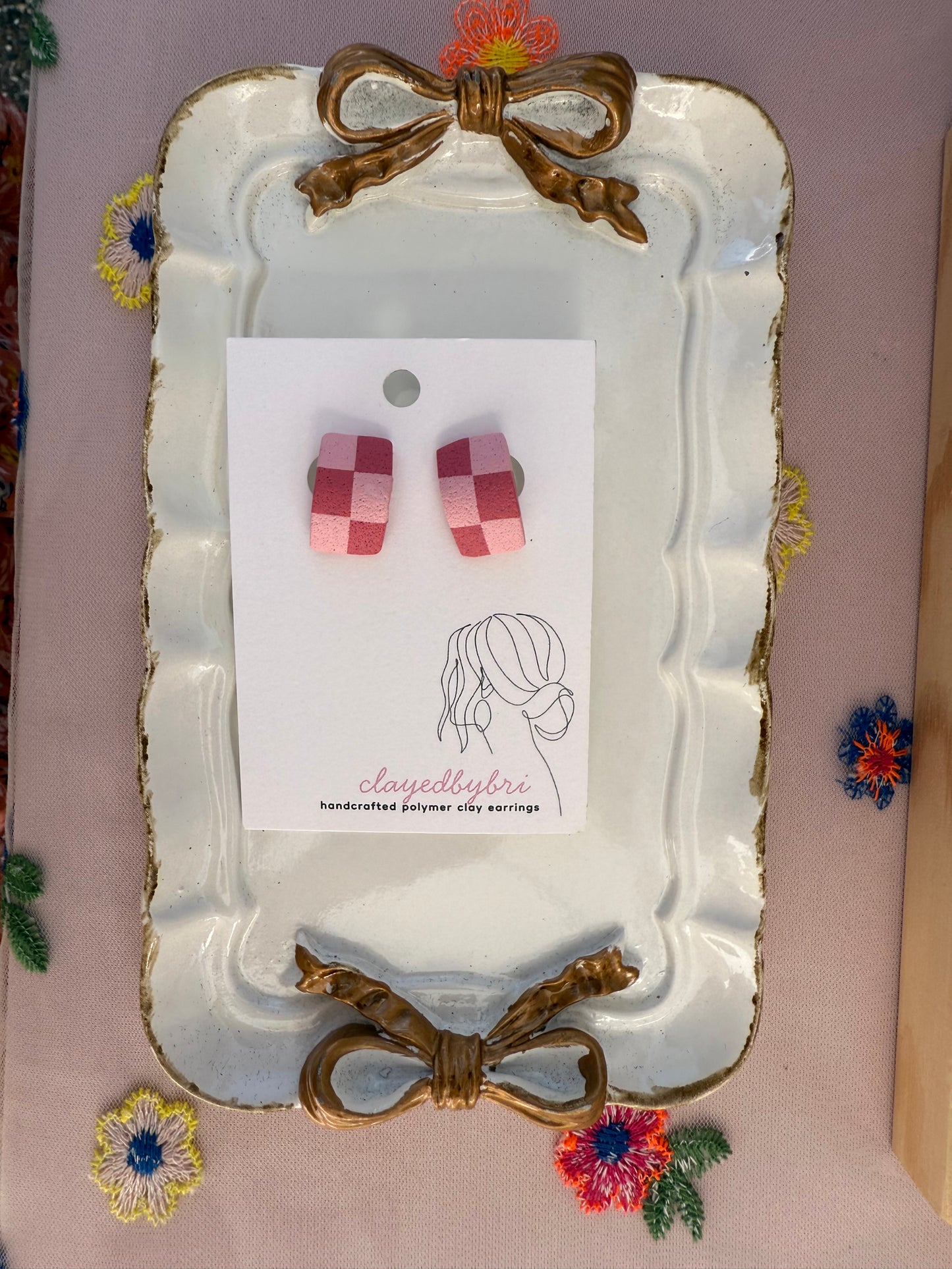 Dark / Light Pink Checkered Huggies