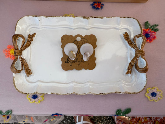 Neutral Statement Studs