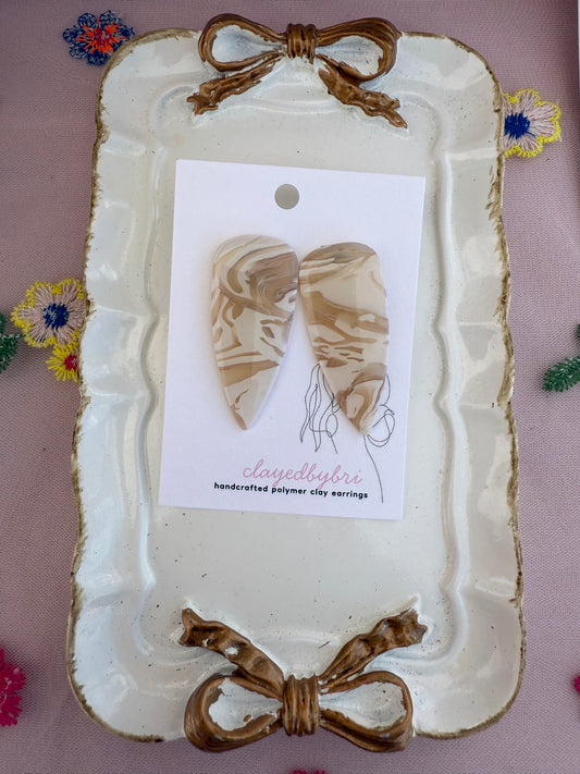 Light Brown / Beige Marbled Dagger