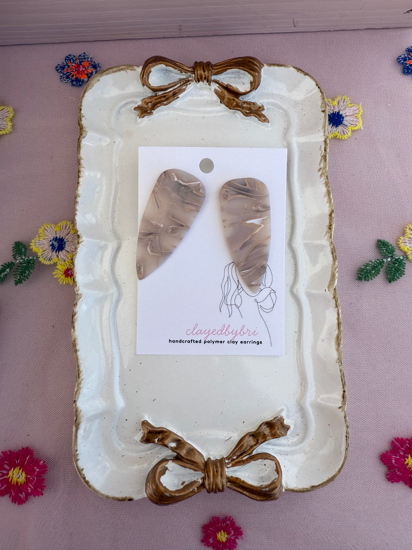 Tan Dagger Shaped Earrings